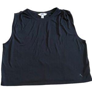 Black Sleeveless Active Top